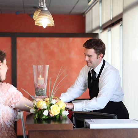 Euro Hotel Кашіна Екстер'єр фото