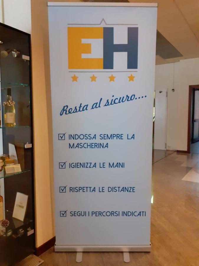 Euro Hotel Кашіна Екстер'єр фото