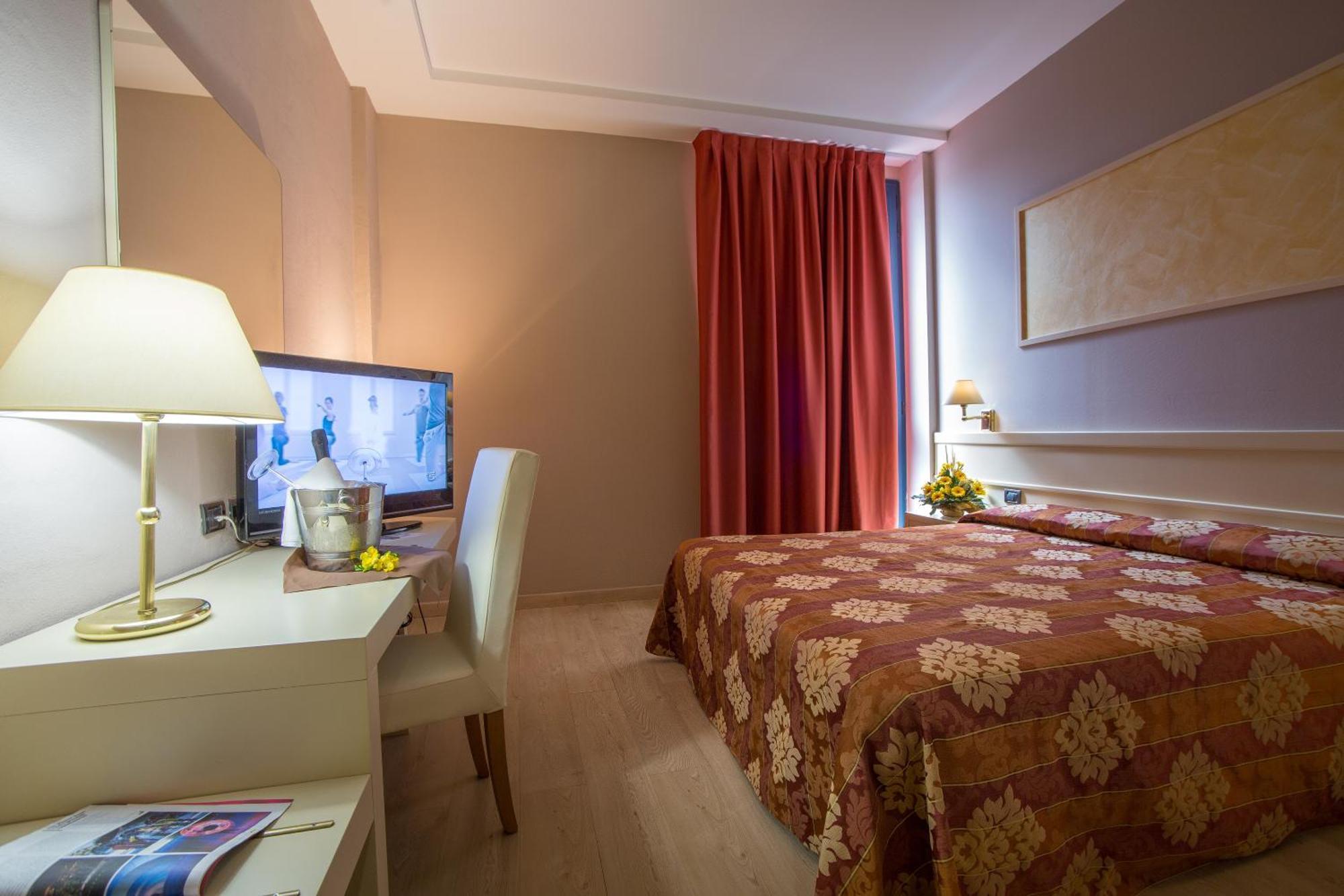 Euro Hotel Кашіна Номер фото