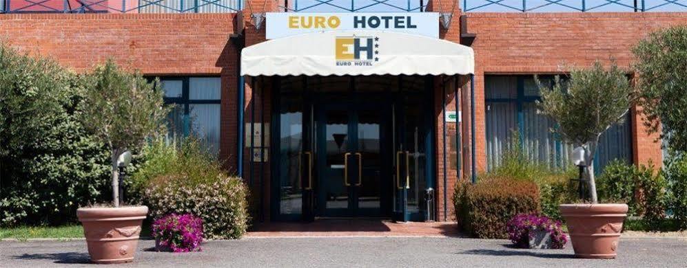 Euro Hotel Кашіна Екстер'єр фото